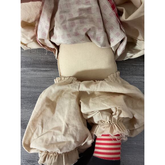 Vintage Rag Doll Raggedy Ann 18” Folk Art Doll - Picture 6 of 9